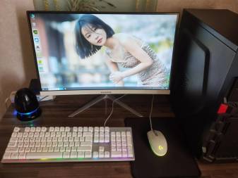 i7台式主机32寸显示器台式电脑一套